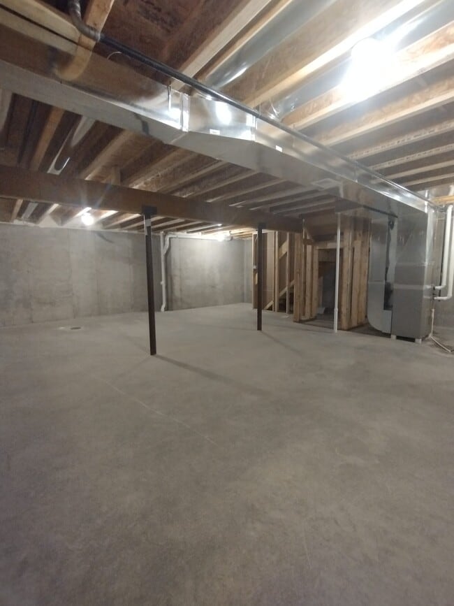 Building Photo - 9219 Rustic Pine Rd