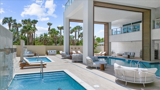 Building Photo - 3100 N Ocean Dr