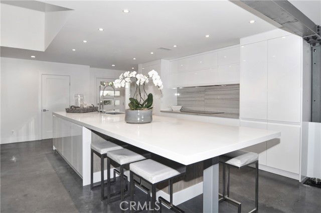 Building Photo - 3861 Aruba Cir