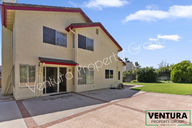 Building Photo - Spacious 4-Bed, 3-Bath Gem in Camarillo Heights
