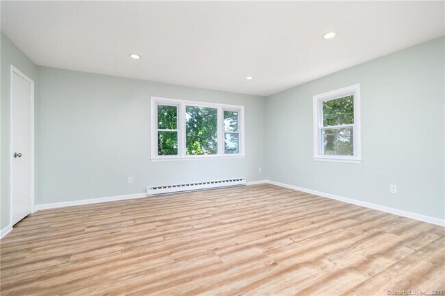 Building Photo - 51 Elmwood Ave