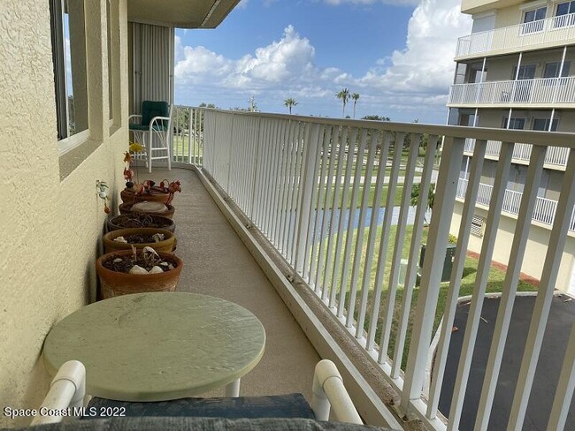 Building Photo - 732 Bayside Dr