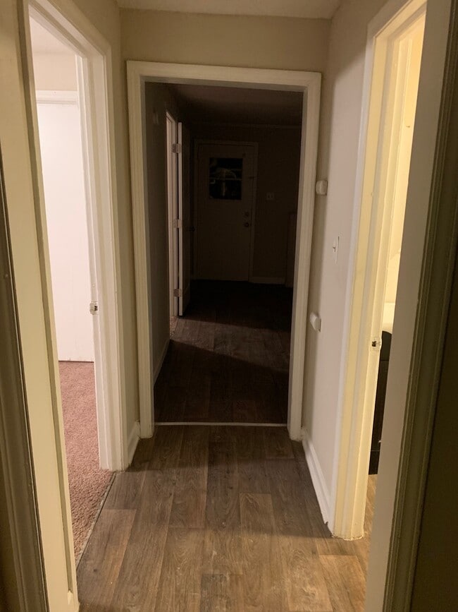 Building Photo - Coming soon! 3 bed house!! Stainless Steel...