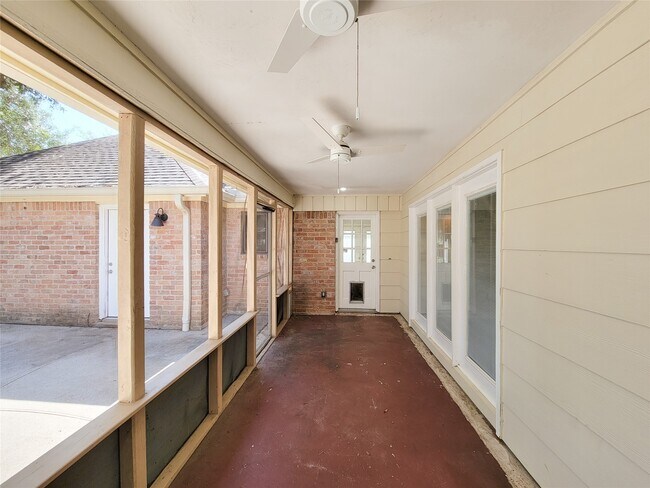 Building Photo - 20506 Laverton Dr