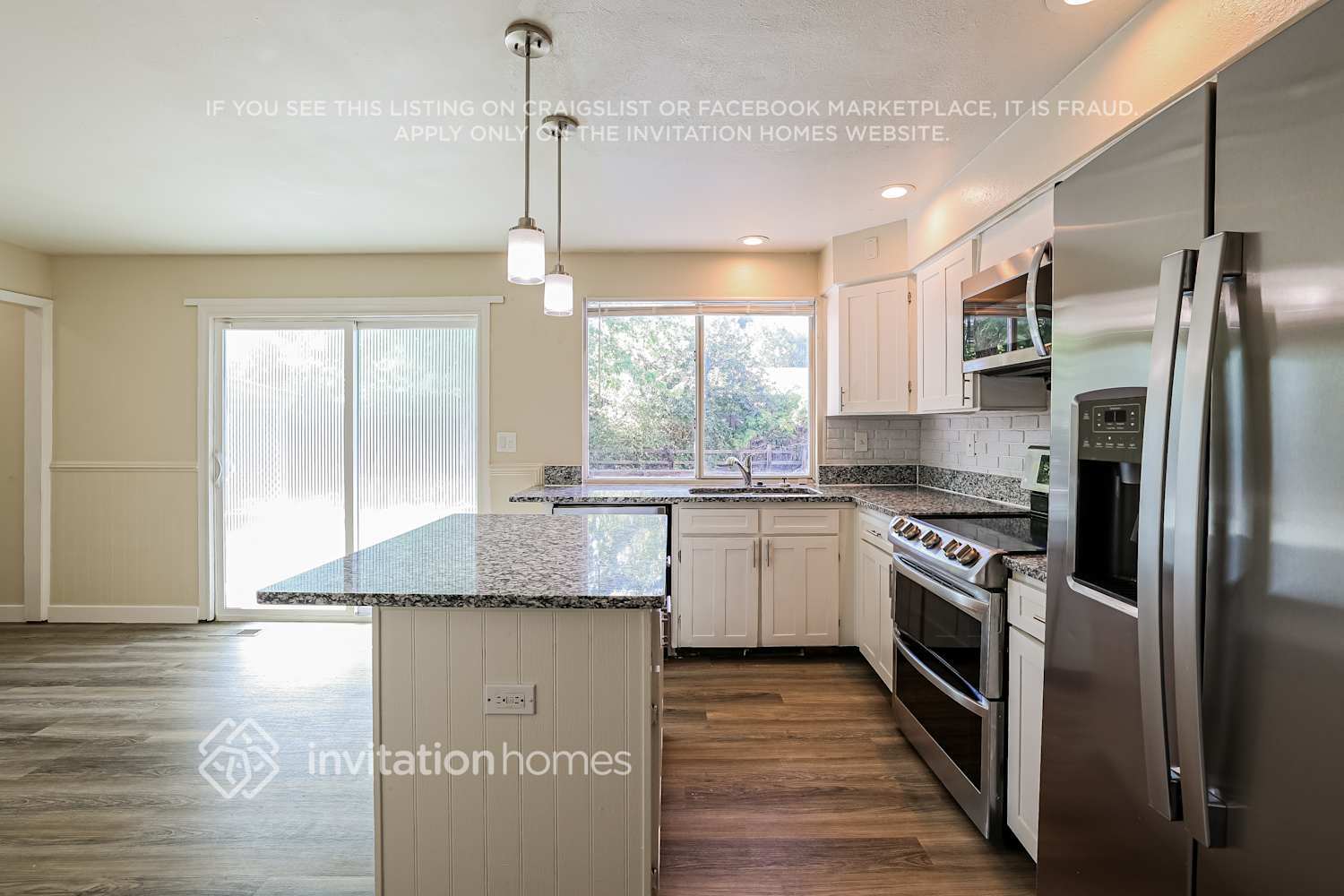 Building Photo - 3891 Jackson Way