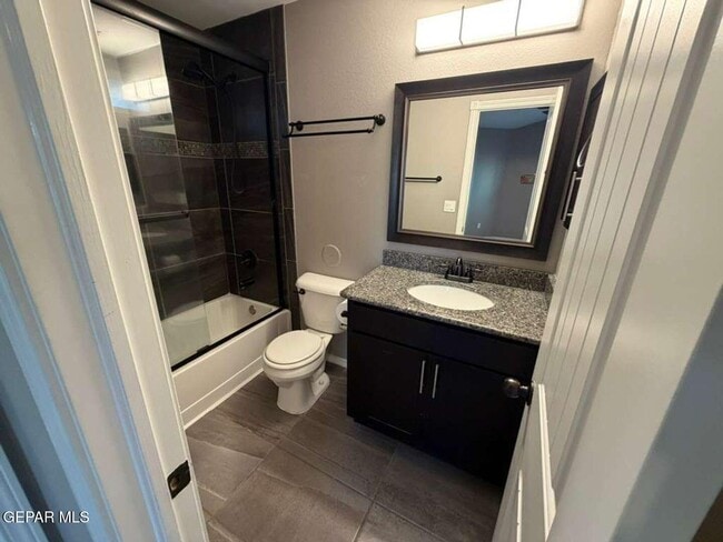 Building Photo - 460 Prime Desert Dr