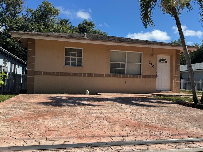 Building Photo - 240 NW 56th St
