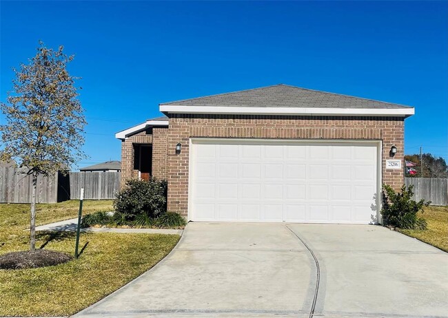 Building Photo - 25206 Sierra Mnr Ct