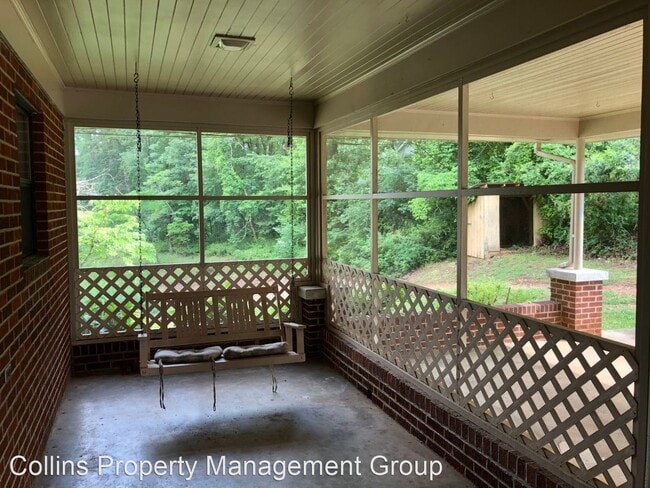 Building Photo - 4 br, 3 bath House - 1489 Enota Avenue