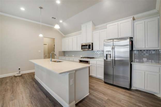 Building Photo - 725 Boardwalk Way
