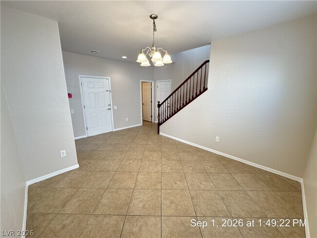 Building Photo - 6854 N Inca Jay Ct