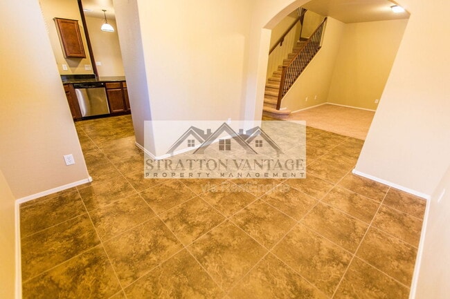 Building Photo - 976 S Adam Way