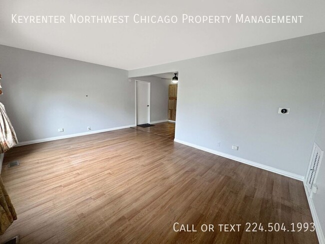 Building Photo - 1315 Kingsbury Dr