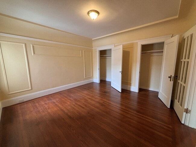 Building Photo - 311-315-315 19th Ave