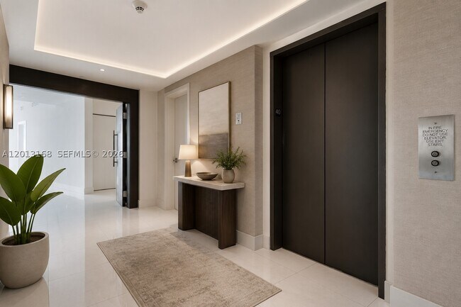 Building Photo - 900 Biscayne Blvd
