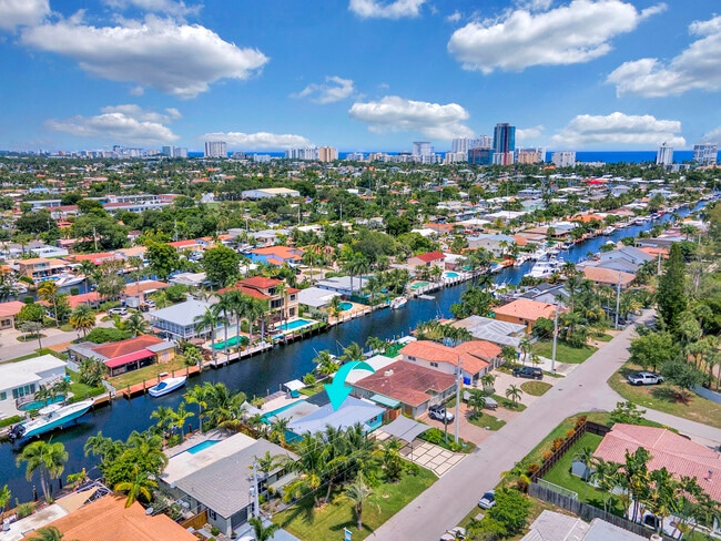 Building Photo - 2291 SE 15th St