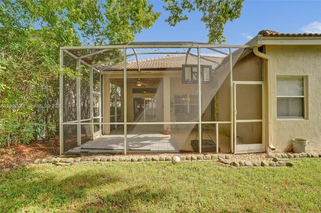 Building Photo - 4219 Sabal Ridge Cir