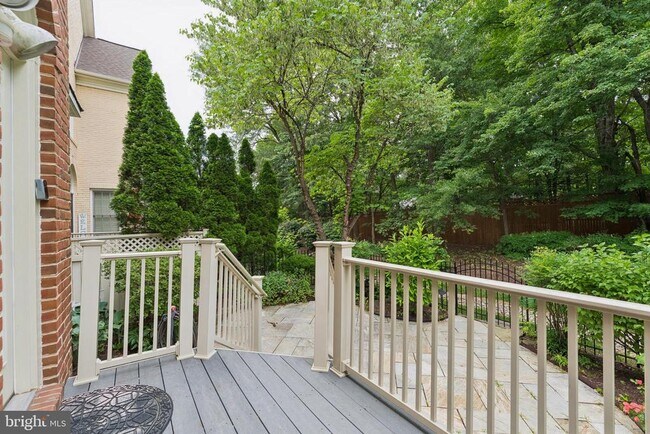 Building Photo - 12810 Falcon Wood Pl