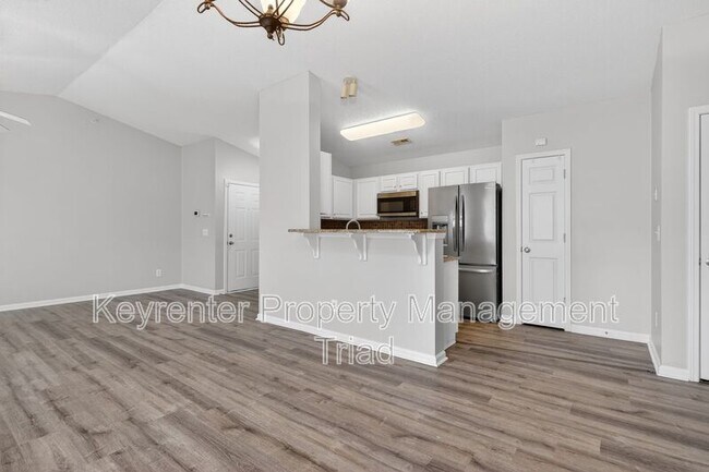 Building Photo - 4285 Cedarcroft Ct