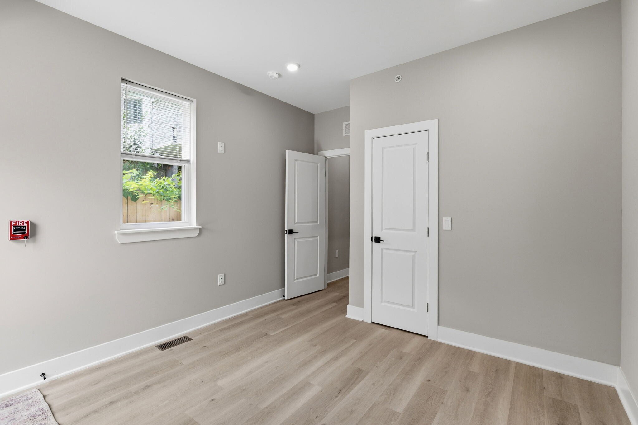 Building Photo - 856 N 19th St