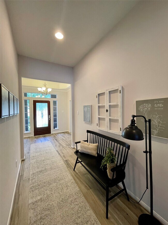 Building Photo - 22626 Fanwick Dr