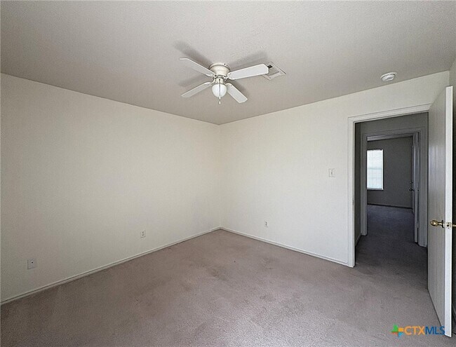 Building Photo - 2102 Tahoe Ct