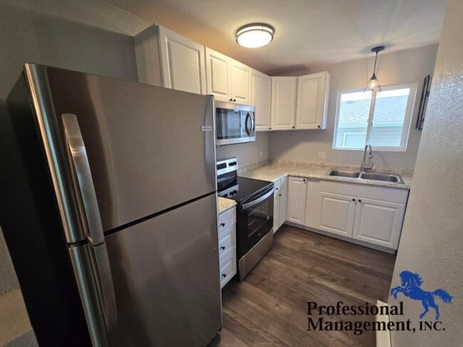 Building Photo - 3 bedroom in Billings MT 59102