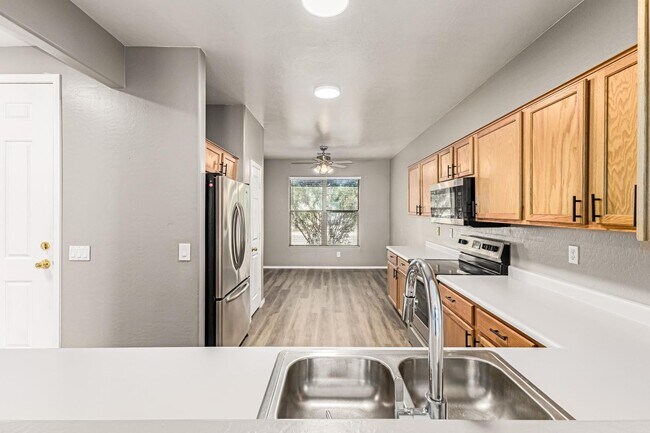 Building Photo - 4511 W T Ryan Ln