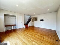 Building Photo - 9799 Mock Orange Ct