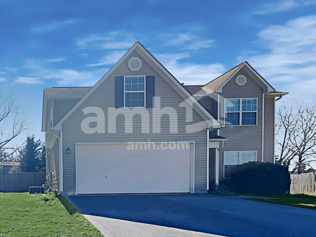 Building Photo - 4449 Oakbank Ln NW