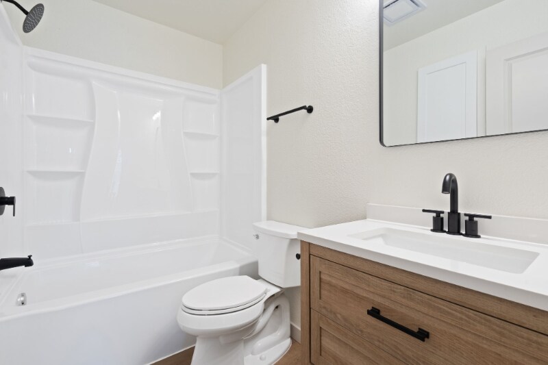 Building Photo - 1624 Banyan Dr