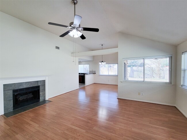 Building Photo - 8611 Pool Creek Dr