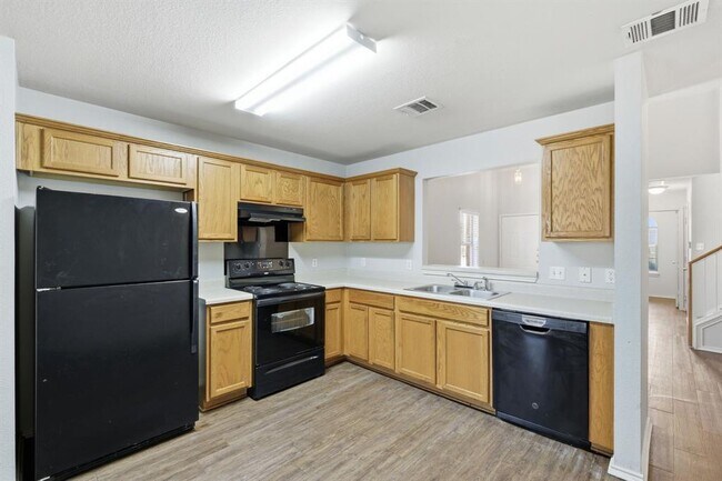 Building Photo - 13516 Lyndon B Johnson St