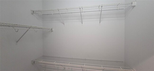 Building Photo - 7214 Beakrush Ln