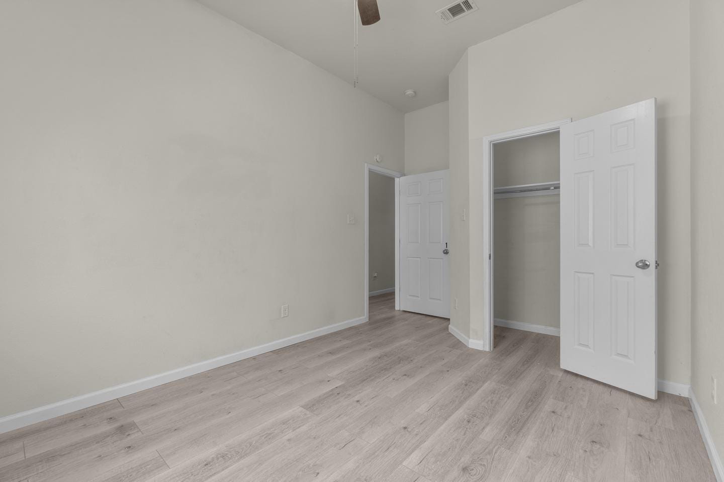 Building Photo - 3330 Shining Light Dr