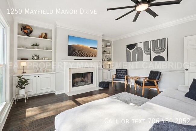 Building Photo - 1250 Mayfield Manor Dr