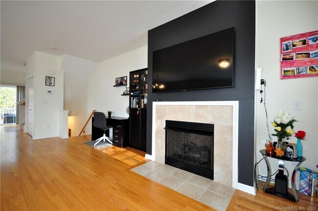 Building Photo - 192 Pepin Pl