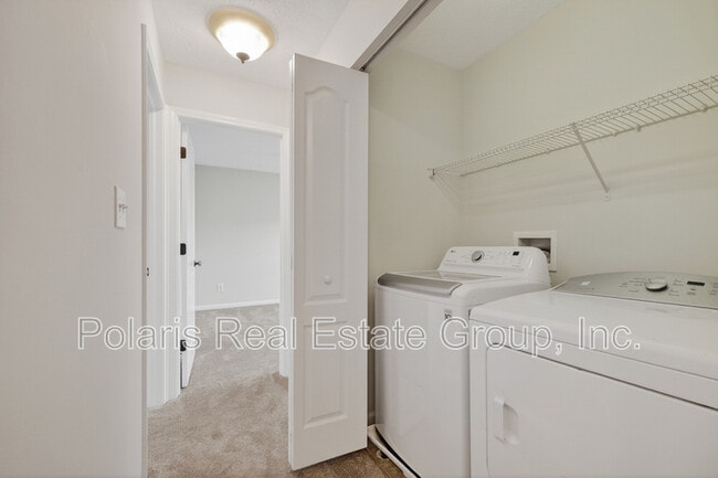 Building Photo - 83 3rd Ave NW