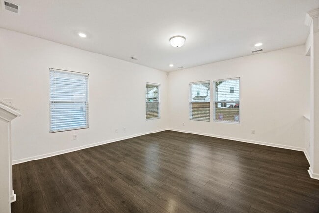 Building Photo - 327 Surfbird Rd