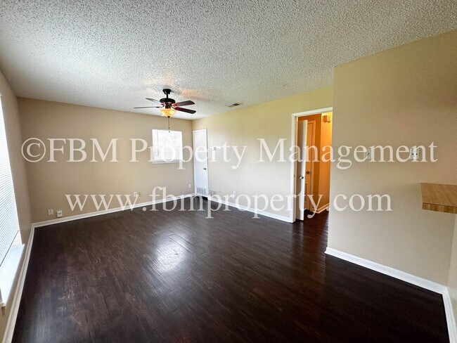 Building Photo - 608A Walter Stephenson - Charming 2 Bedroom, 1 Bathroom Apartment Home in Midlothian, TX!