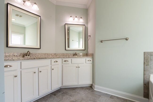 Building Photo - 2314 Malone Wy