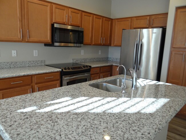 Building Photo - 10331 W Carlota Ln