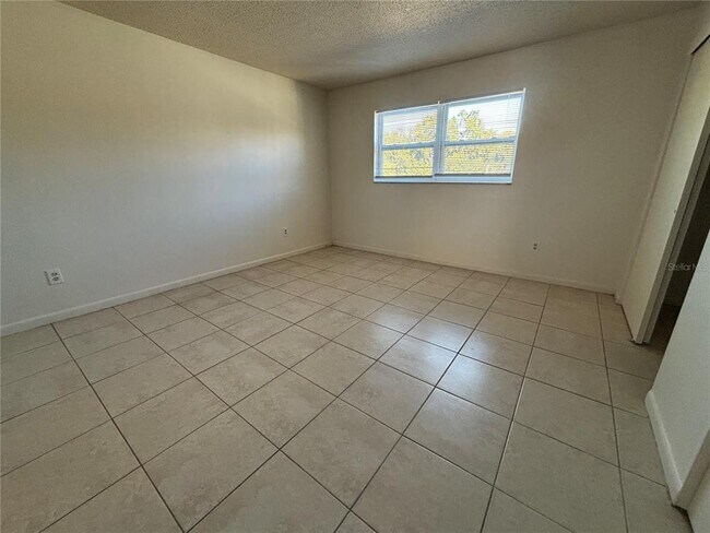 Building Photo - 1008 Pinellas St