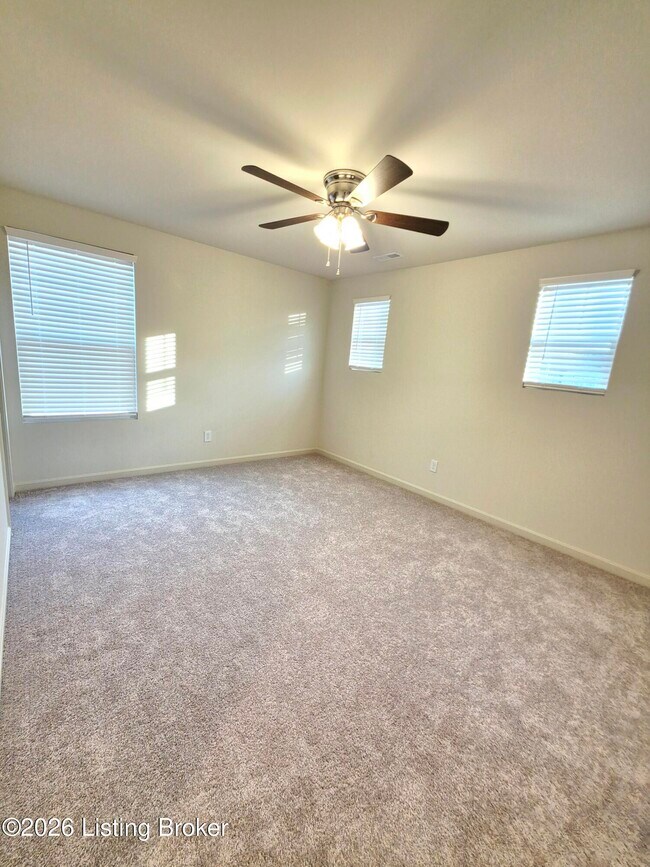 Building Photo - 4609 Golden Eagle Dr
