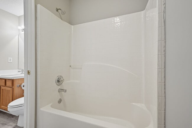 Building Photo - 273 Cottonwood Creek Cir