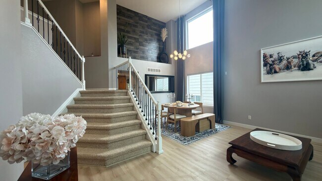 Building Photo - Great Furnished House In Fort Collins
