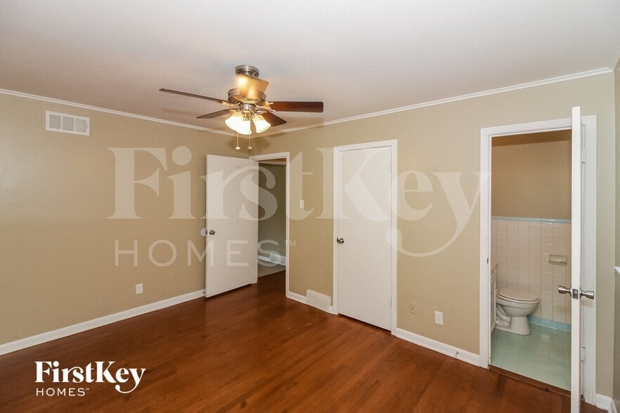 Building Photo - 5405 Lyford Ave