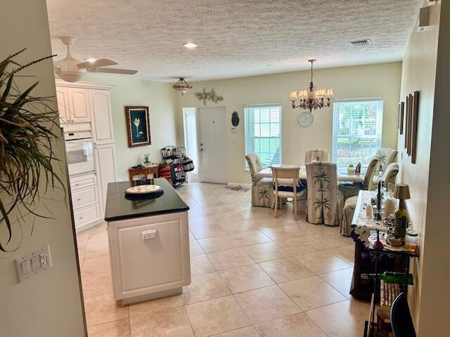 Building Photo - 2183 SE Wild Meadow Cir