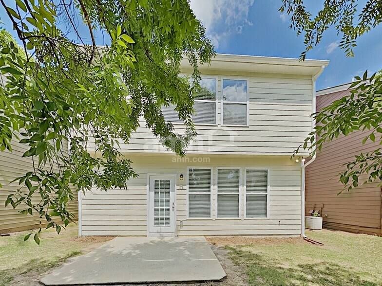 Building Photo - 3917 Abernathy Farm Way