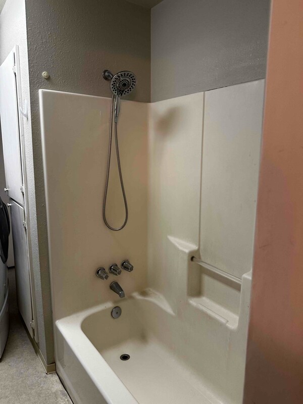 Building Photo - 1206 N 7th St